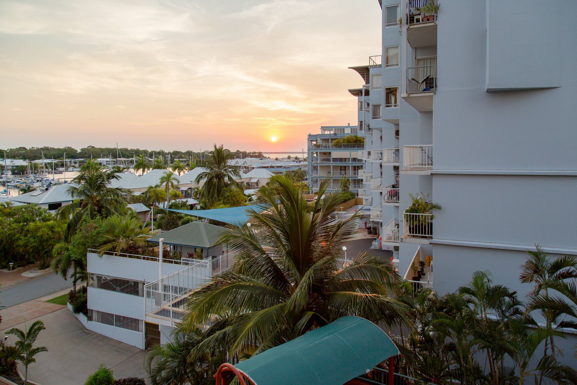 Cullen Bay Resorts Darwin Extérieur photo